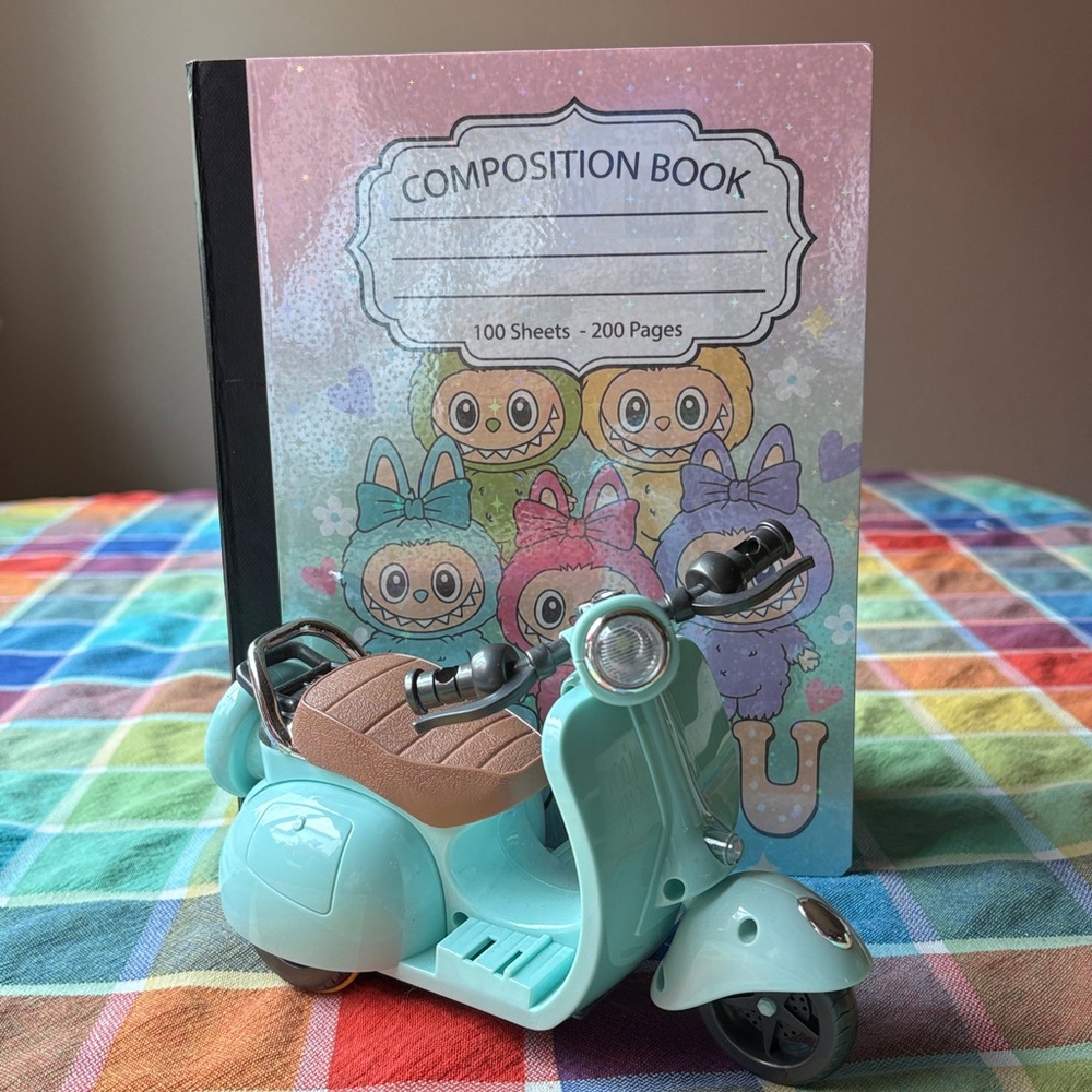 🛵👹🛵  LABUBU NOTEBOOK & SCOOTER 🛵 - Picture 5 of 16